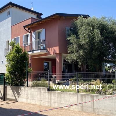 Immobiliare Speri | Vendita - Casa indipendente con giardino - 