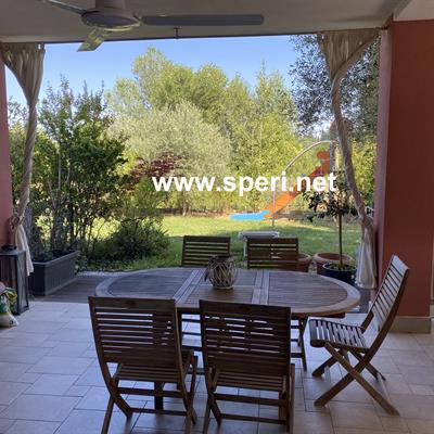 Immobiliare Speri | Vendita - Casa indipendente con giardino - 