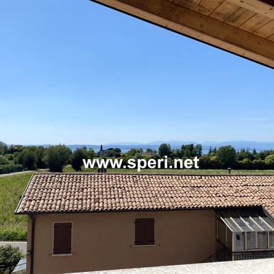 Immobiliare Speri | Vendita - Casa indipendente con giardino - 