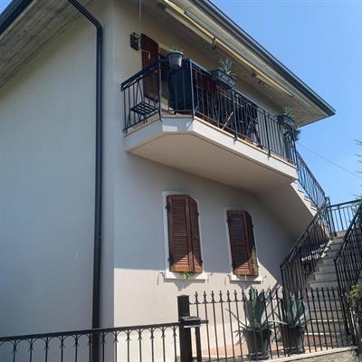 Immobiliare Speri | Vendita - Vista lago - 