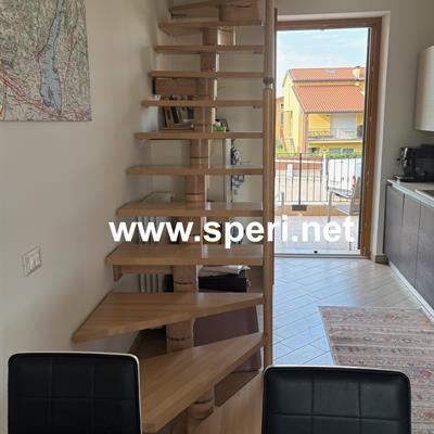 Immobiliare Speri | Verkauf - Zweistöckige Wohnung mit schönem Seeblick - 