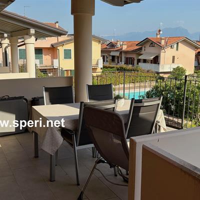 Immobiliare Speri | Verkauf - Zweistöckige Wohnung mit schönem Seeblick - 