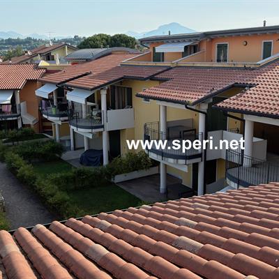 Immobiliare Speri | Verkauf - Zweistöckige Wohnung mit schönem Seeblick - 