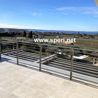 Immobiliare Speri | Verkauf - wunderschöne Penthouse mit  Seeblick - 