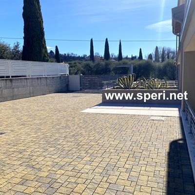 Immobiliare Speri | Verkauf - wunderschöne Penthouse mit  Seeblick - 