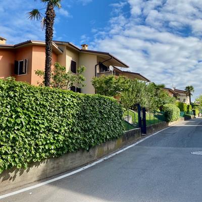 Immobiliare Speri | Vendita - In residence con piscina - 
